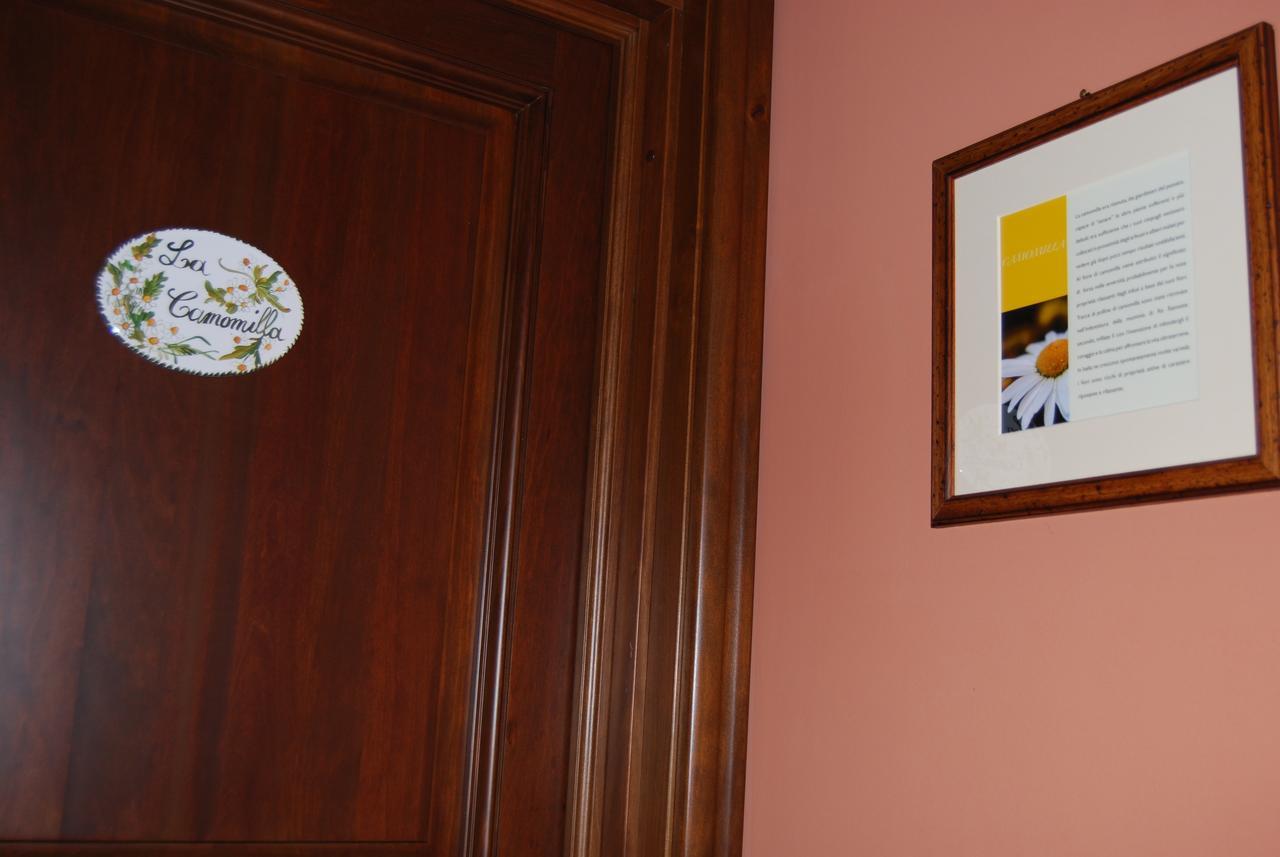 Hotel Locanda Da Carla Виджевано Экстерьер фото